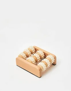 Natura Selection Bodycare & Beauty|Bodycare & Beauty^Masaje Madera Pies 9 Ruedas